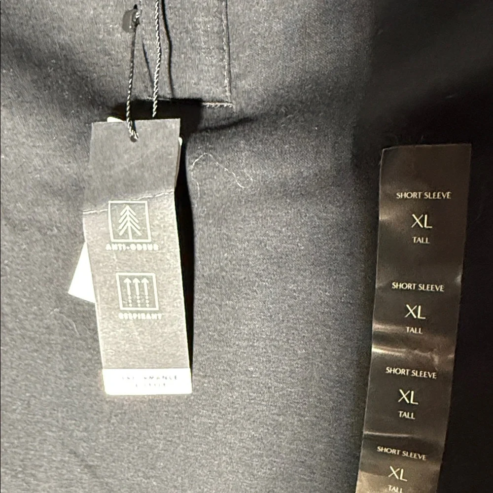 Banana Republic Men's Black Short-Sleeve Polo